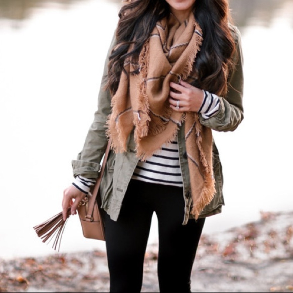 Hollister army green jacket
